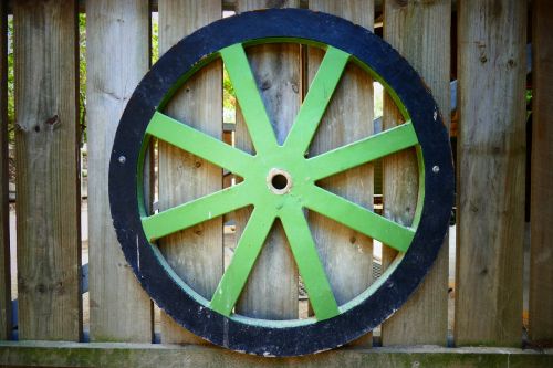 wheel old green