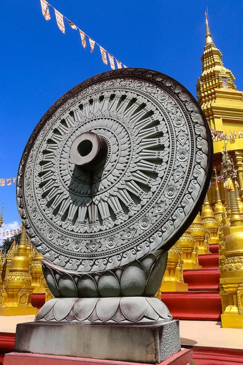 wheel of life wheel of dhamma buddhism