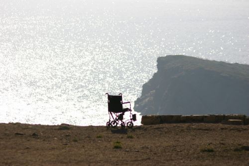 wheelchair sun sea