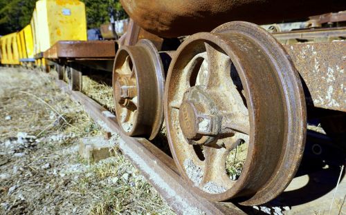 wheels train railway