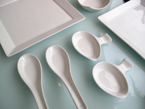 white cutlery set restaurant