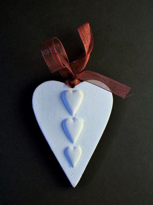 White Moulded Heart