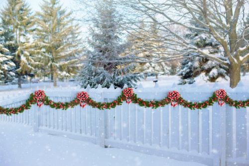 white picket fence christmas garland