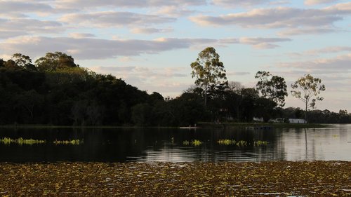 widescreen  nature  body of water