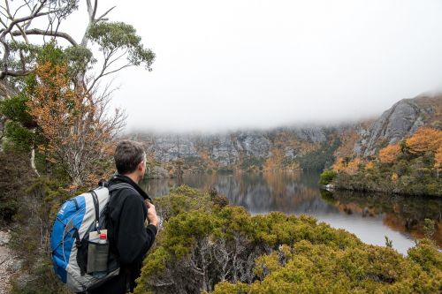 wilderness crater lake tasmania