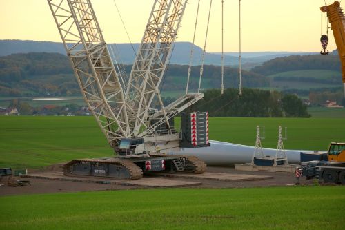 wind park site mega crane