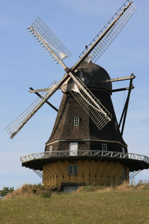 windmill traditional mill