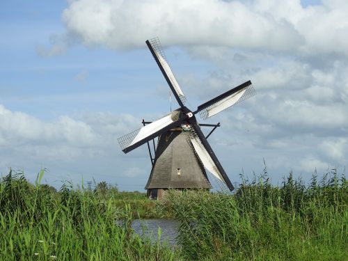 windmill holland holiday