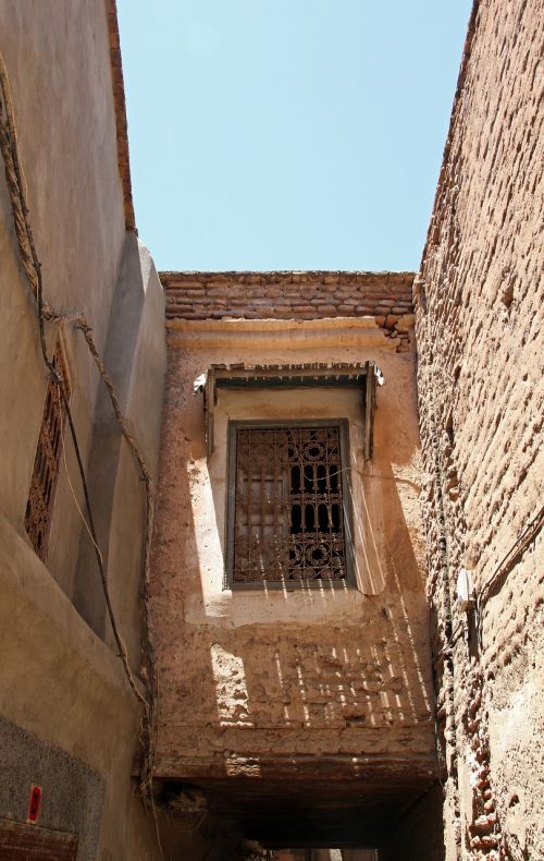 window old house