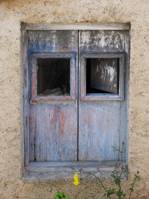 window little window old