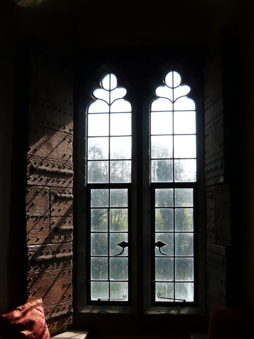 window leeds castle