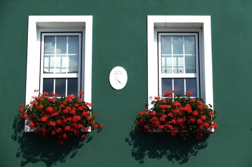 window facade flower box