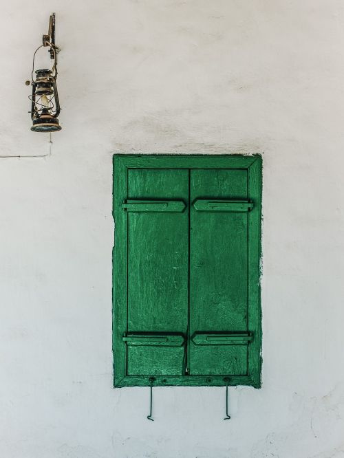window wooden green