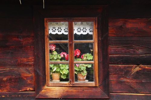 window old house architecture