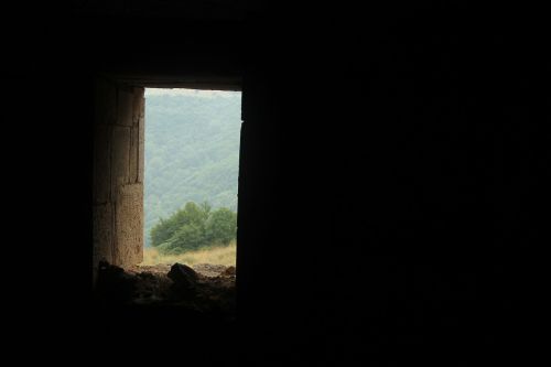 window dark armenia