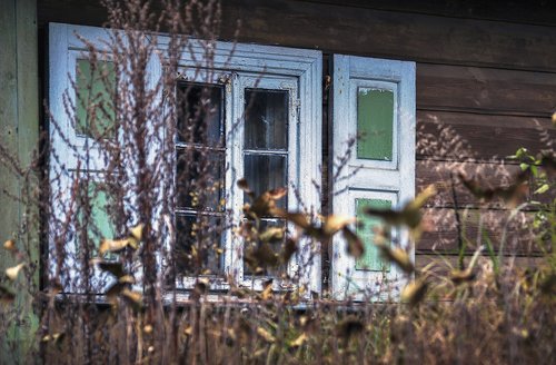 window  rural  house