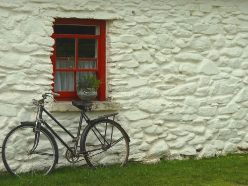 window bike idyll