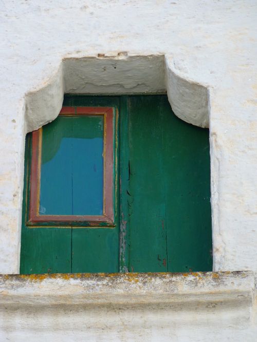 window home facade