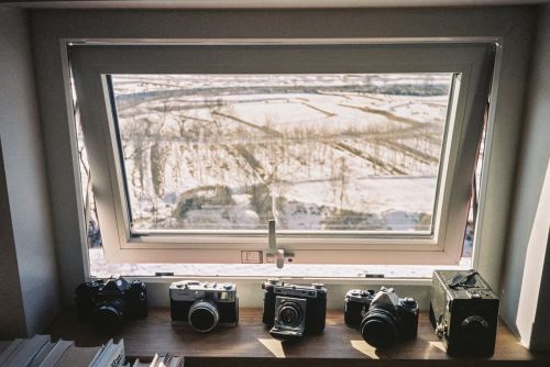 window camera winter