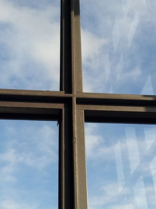window cross architecture