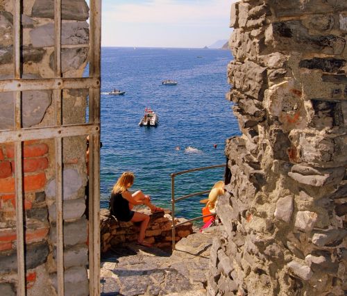 window sea girl