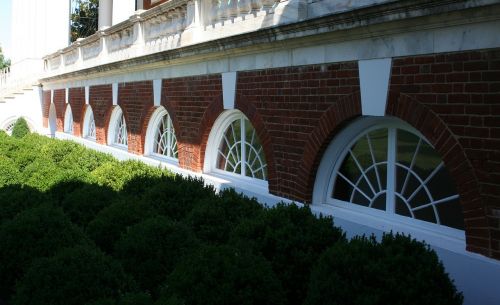 windows arched sidelights