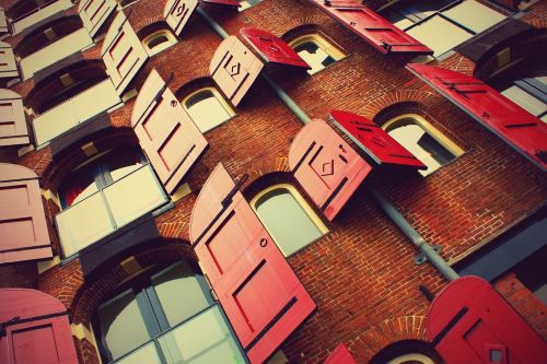 windows shutters bricks