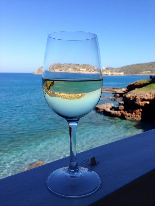 wine glass spinalonga