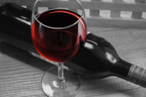 wine  alcohol  wine glass