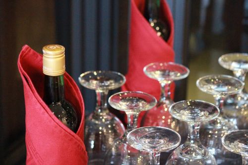 wines wine glasses table