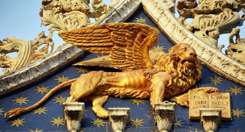 winged lion venice st mark's basilica