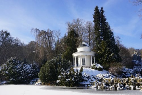 winter mountain park kassel-wilhelmshoehe snow