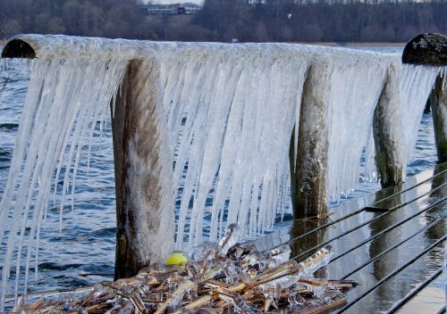 winter bridge icicles