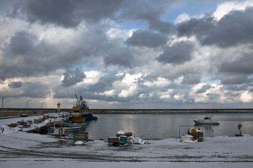 winter boat cloud