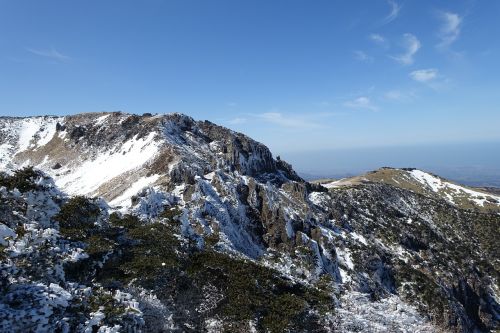 winter snow mountain jeju island
