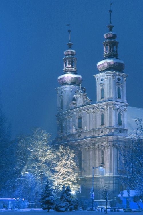 winter church nysa