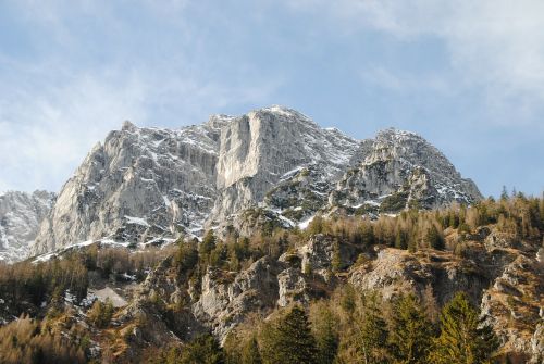 winter berchtesgaden rock