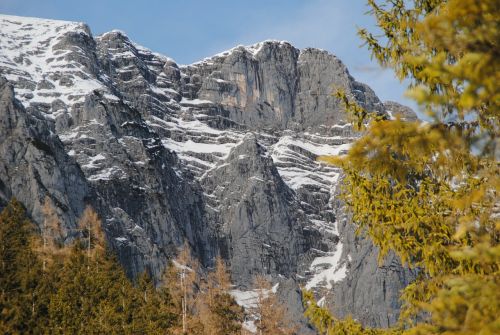 winter berchtesgaden rock