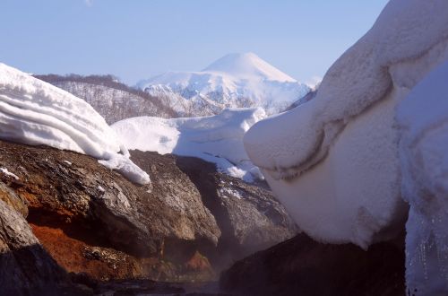 winter snow snowdrifts