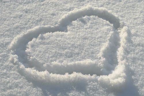 winter snow heart