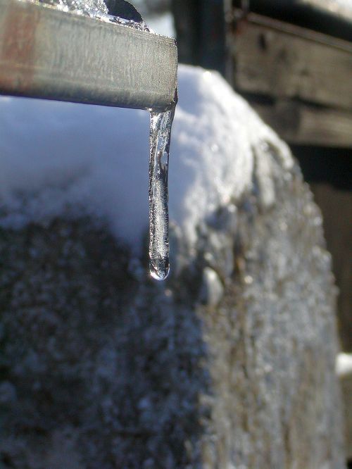 winter water ice