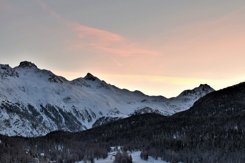 winter  mountains  ski area