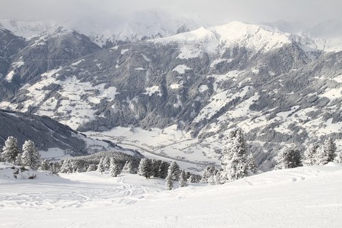 winter  mountains  snow