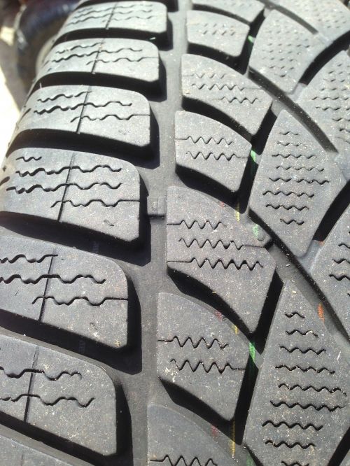 winter tyre profile tread
