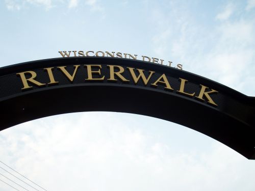 Wisconsin Dells&#039;s River Walk
