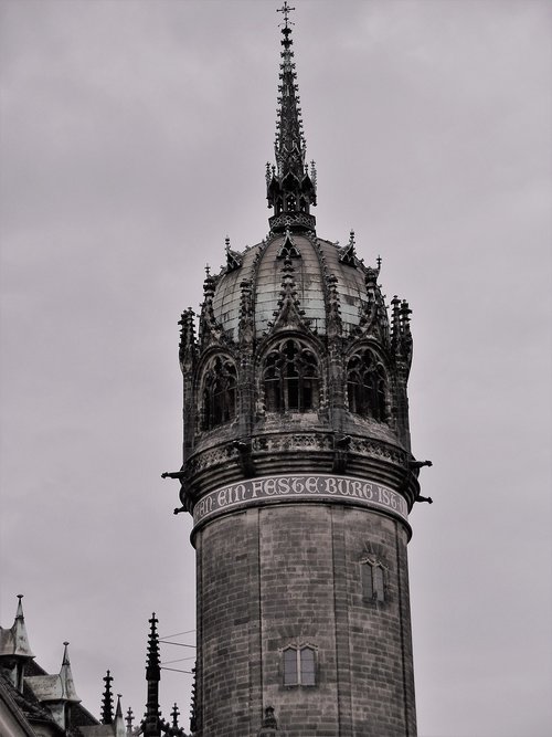 wittenberg  castle church  luther