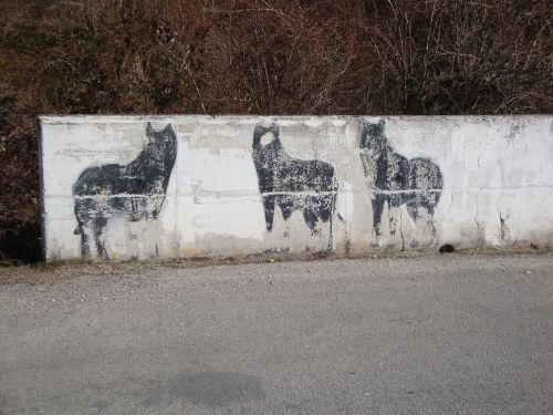 wolves mountain murals