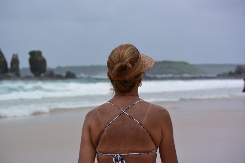 woman beach noronha