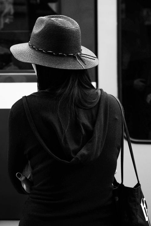 woman hat black and white