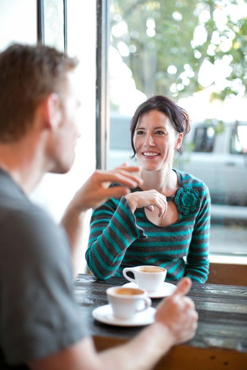 woman date coffee